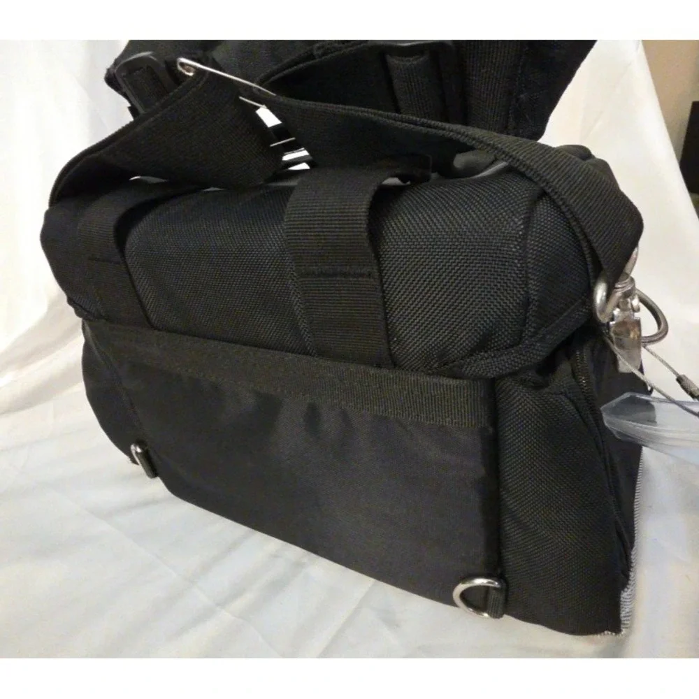 Velbon Tripod SEF-3 & Canon Camera Bag